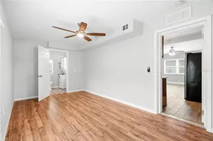 3219 40th St N, Saint Petersburg, FL 33713 - Photo 11