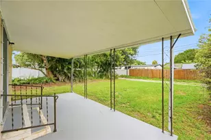 3219 40th St N, Saint Petersburg, FL 33713 - Photo 27