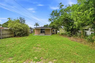 3219 40th St N, Saint Petersburg, FL 33713 - Photo 31