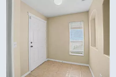 5828 Wrenwater Drive, Lithia, FL 33547 - Photo 3