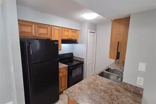 510 Golden Raintree Pl, Brandon, FL 33510 - Photo 9