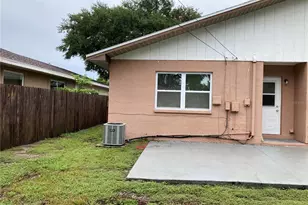 7112 2nd St N, Saint Petersburg, FL 33702 - Photo 17