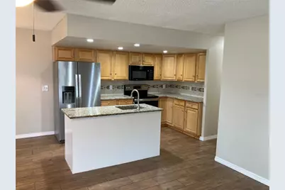 7112 2nd Street N, Saint Petersburg, FL 33702 - Photo 5