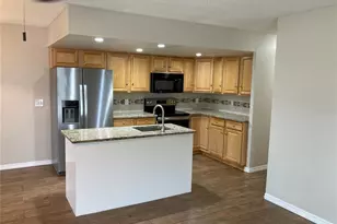 7112 2nd St N, Saint Petersburg, FL 33702 - Photo 5