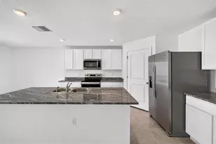 7622 Rosewood Garden Loop, Tampa, FL 33637 - Photo 15