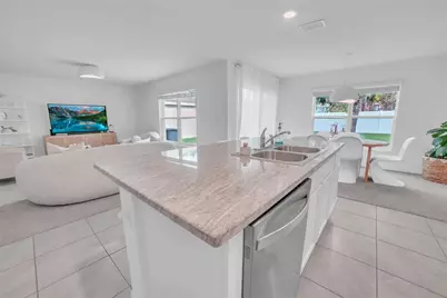 36558 Spanish Rose Drive, Dade City, FL 33525 - Photo 13