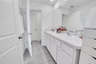 36558 Spanish Rose Dr, Dade City, FL 33525 - Photo 23