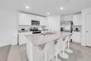 36558 Spanish Rose Dr, Dade City, FL 33525 - Photo 11