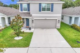 36558 Spanish Rose Dr, Dade City, FL 33525 - Photo 1