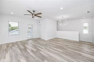 915 E 15th Ave, Tampa, FL 33605 - Photo 11