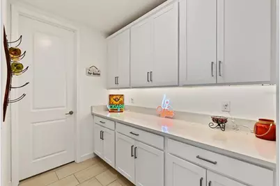 17109 Star Banks Street, Wimauma, FL 33598 - Photo 7