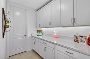 17109 Star Banks St, Wimauma, FL 33598 - Photo 15