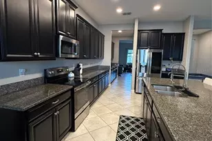 11612 Sunburst Marble Rd, Riverview, FL 33579 - Photo 7