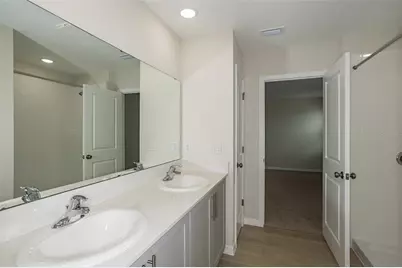 34634 Silent Pine Run, Dade City, FL 33525 - Photo 5