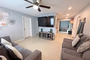 7095 54th Ave N, Saint Petersburg, FL 33709 - Photo 5
