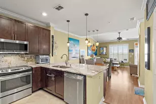 5000 Culbreath Key Way, Tampa, FL 33611 - Photo 3