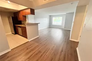 10200 Gandy Blvd N, Saint Petersburg, FL 33702 - Photo 5