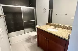 10200 Gandy Blvd N, Saint Petersburg, FL 33702 - Photo 11