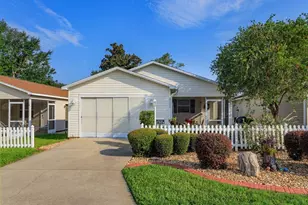 2133 Escobar Ave, The Villages, FL 32159 - Photo 1