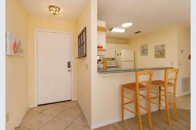 2133 Escobar Avenue, The Villages, FL 32159 - Photo 7