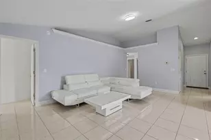 1607 Widelake Ct, Brandon, FL 33511 - Photo 7