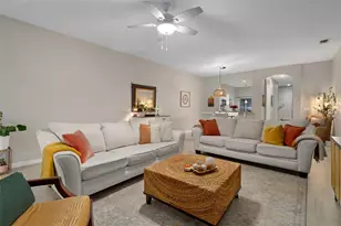18105 Nassau Point Dr, Tampa, FL 33647 - Photo 9