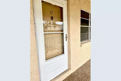 10032 65th Avenue N #17, Saint Petersburg, FL 33708 - Photo 15