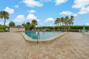 10032 65th Ave N, Saint Petersburg, FL 33708 - Photo 11