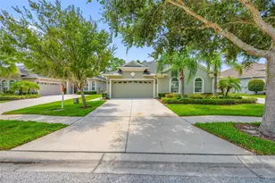 2923 Devonoak Blvd, Land O Lakes, FL 34638 - Photo 3