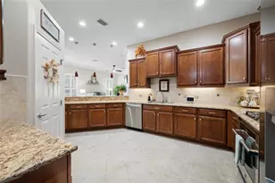 2923 Devonoak Blvd, Land O Lakes, FL 34638 - Photo 15