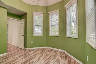 510 Wideview Ave, Tarpon Springs, FL 34689 - Photo 25