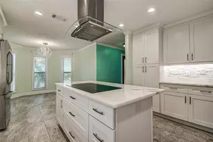 510 Wideview Ave, Tarpon Springs, FL 34689 - Photo 7