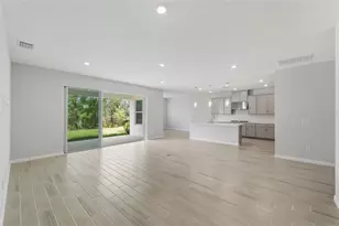 1645 Trailhead Ln, Zephyrhills, FL 33541 - Photo 17