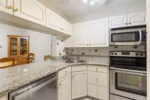 3232 Lake Pine Way E, Tarpon Springs, FL 34688 - Photo 5