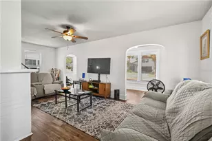 766 13th Ave S, Saint Petersburg, FL 33701 - Photo 11