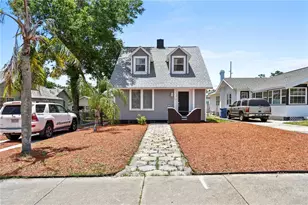 766 13th Ave S, Saint Petersburg, FL 33701 - Photo 3