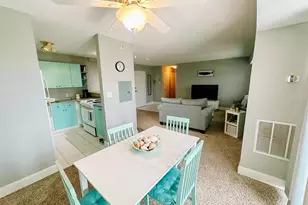 3315 58th Ave S, Saint Petersburg, FL 33712 - Photo 3