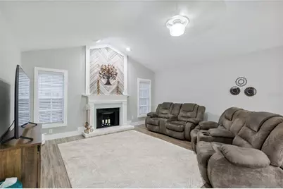 2766 Buckhorn Oaks Drive, Valrico, FL 33594 - Photo 5