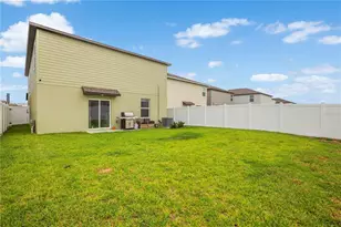 629 Bald Cypress Dr, Lakeland, FL 33801 - Photo 3