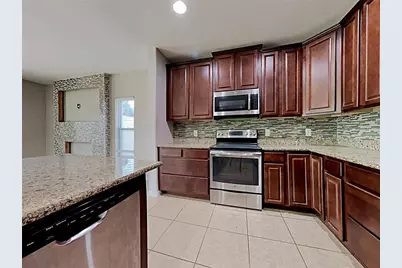 434 Salamanca Road, Davenport, FL 33837 - Photo 5
