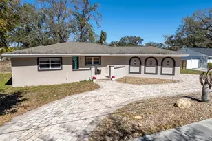 2535 Lake Ellen Dr, Tampa, FL 33618 - Photo 1