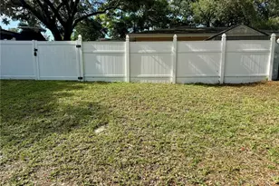 1709 Eaton Dr NE, Clearwater, FL 33756 - Photo 25
