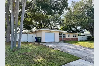 1709 Eaton Drive NE, Clearwater, FL 33756 - Photo 25