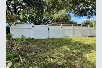 1709 Eaton Drive NE, Clearwater, FL 33756 - Photo 23