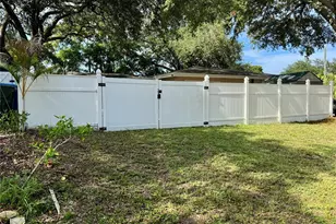 1709 Eaton Dr NE, Clearwater, FL 33756 - Photo 23
