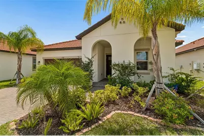 17307 Blue Walk Street, Wimauma, FL 33598 - Photo 5