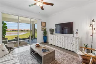 17307 Blue Walk St, Wimauma, FL 33598 - Photo 11