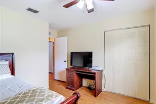 11007 Airview Dr, Tampa, FL 33625 - Photo 41