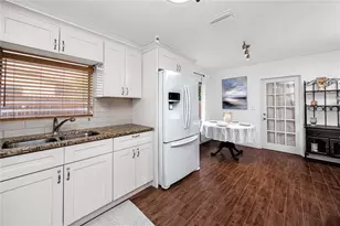 755 43rd Street N, Saint Petersburg, FL 33713 - Photo 15