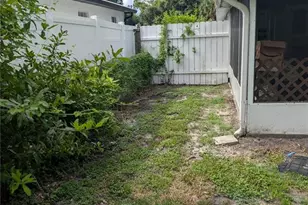 1529 W River Ln, Tampa, FL 33603 - Photo 23